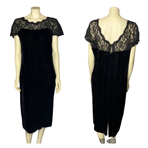 1960s Black Velvet Cocktail Dress with Lace Illusion Neckline – Unbranded large - Picture 2 of 13